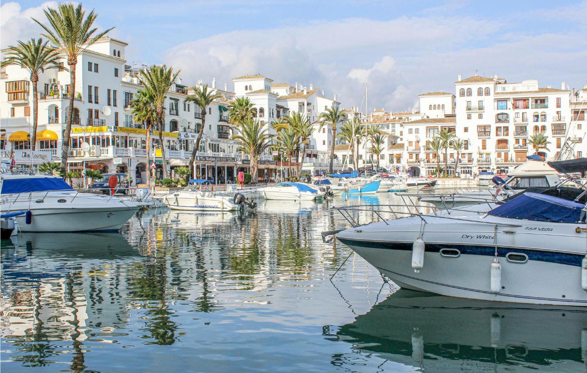 Cozy Apartment In San Luis De Sabinillas Bagian luar foto